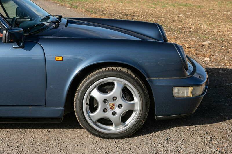 Bild 24/33 von Porsche 911 Carrera 2 (1990)