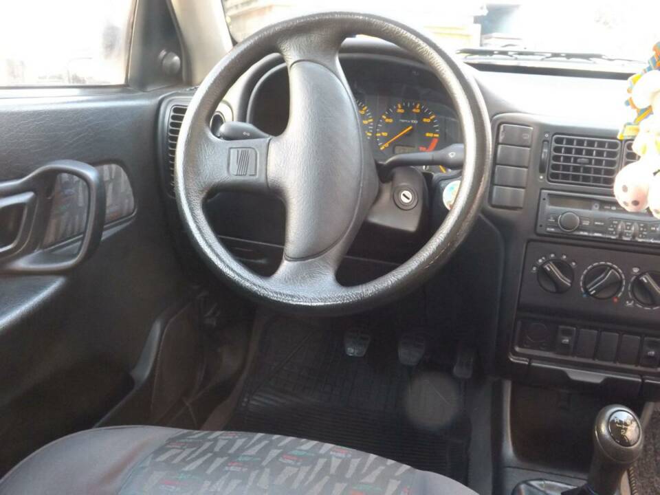 Afbeelding 11/50 van SEAT Cordoba 1.6i (1994)