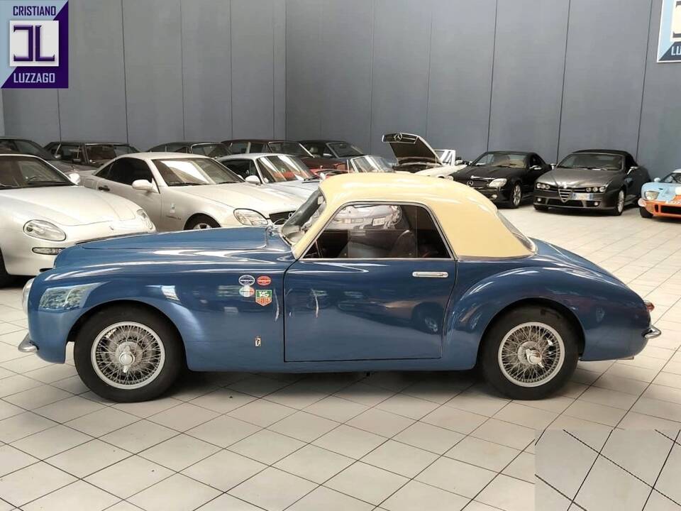 Afbeelding 5/56 van SIMCA 8 Sport (1951)