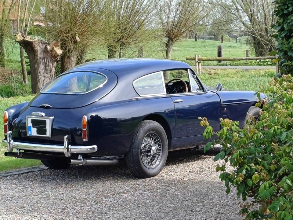Image 10/12 de Aston Martin DB 2&#x2F;4 Mk III (1958)