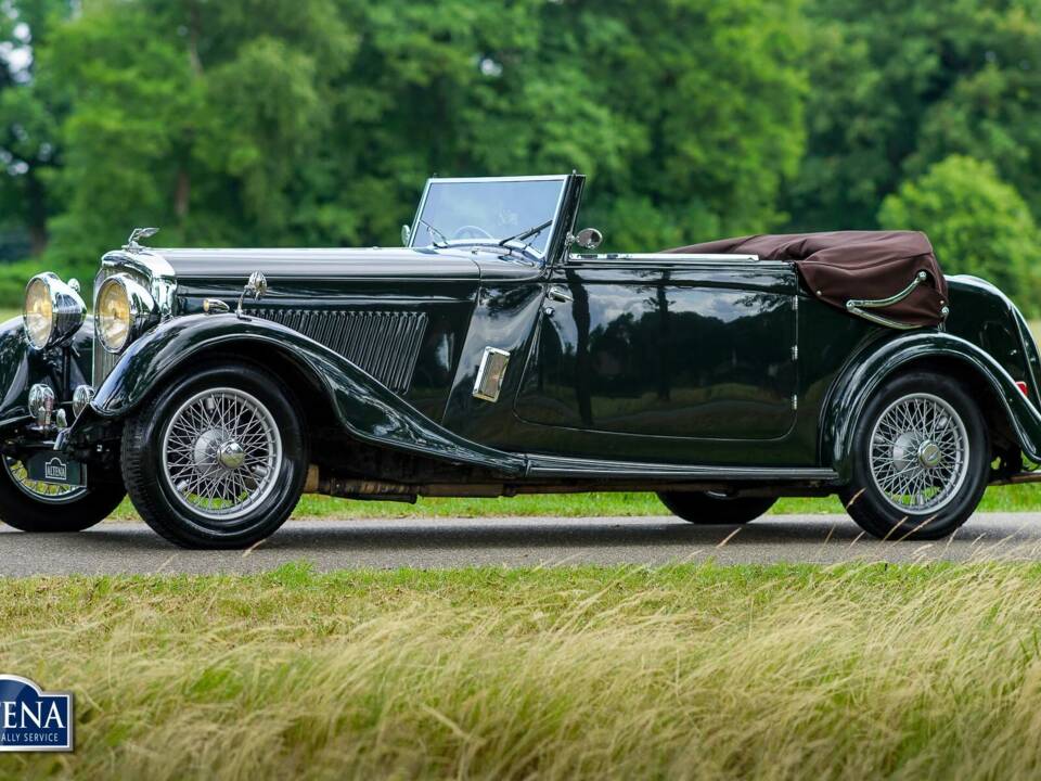 Image 1/50 of Bentley 3 1&#x2F;2 Liter Park Ward DHC (1934)