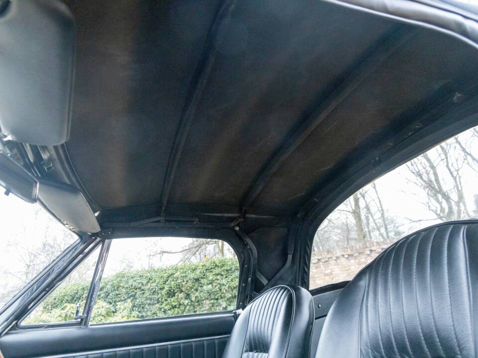 Image 17/50 of FIAT Dino Spider (1968)