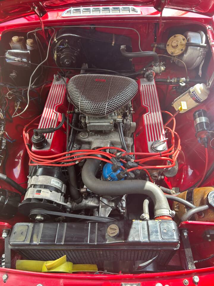 Bild 37/45 von MG MGB V8 (1978)