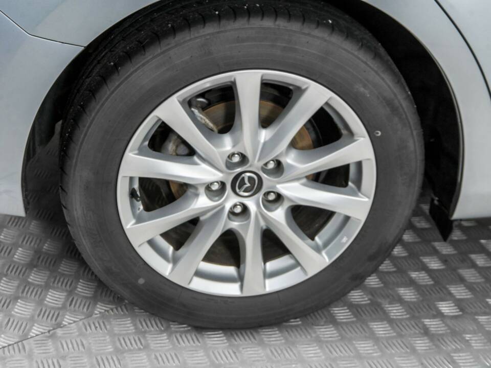 Imagen 34/50 de Mazda 6 Sport Kombi 2.0 Skyactiv-G (2016)