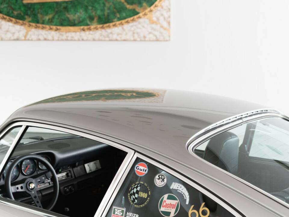 Image 28/50 de Porsche 911 Carrera 2.7 (US) (1974)