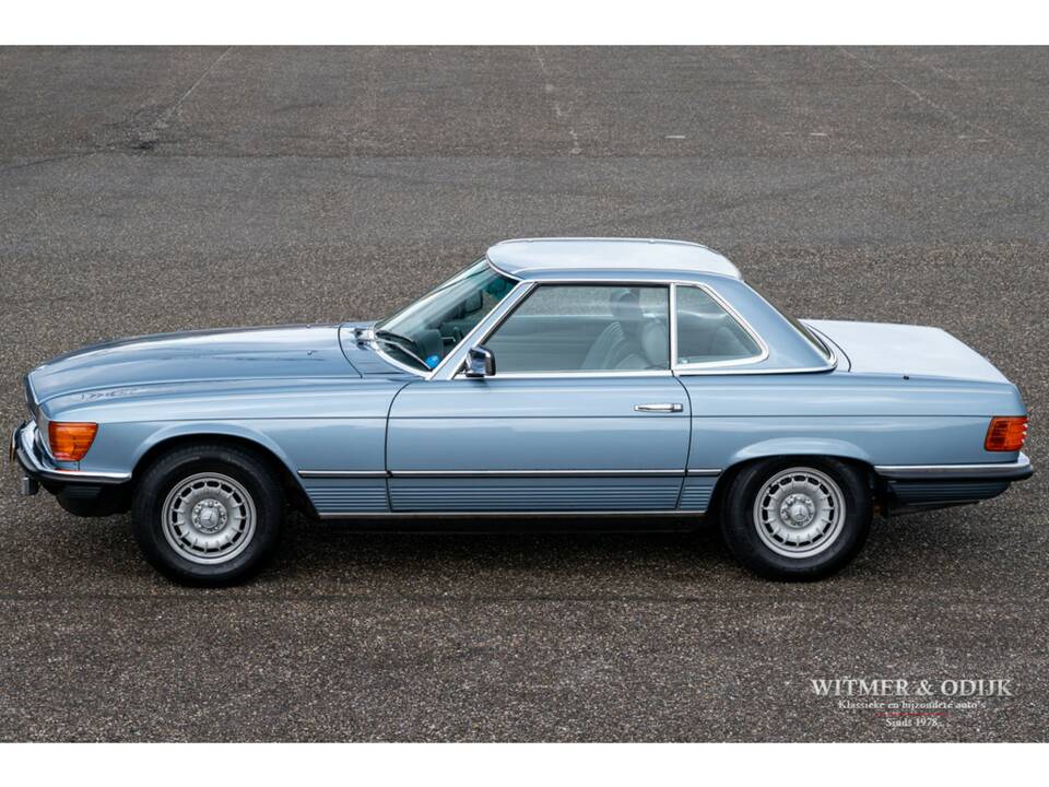 Imagen 2/28 de Mercedes-Benz 380 SL (1984)