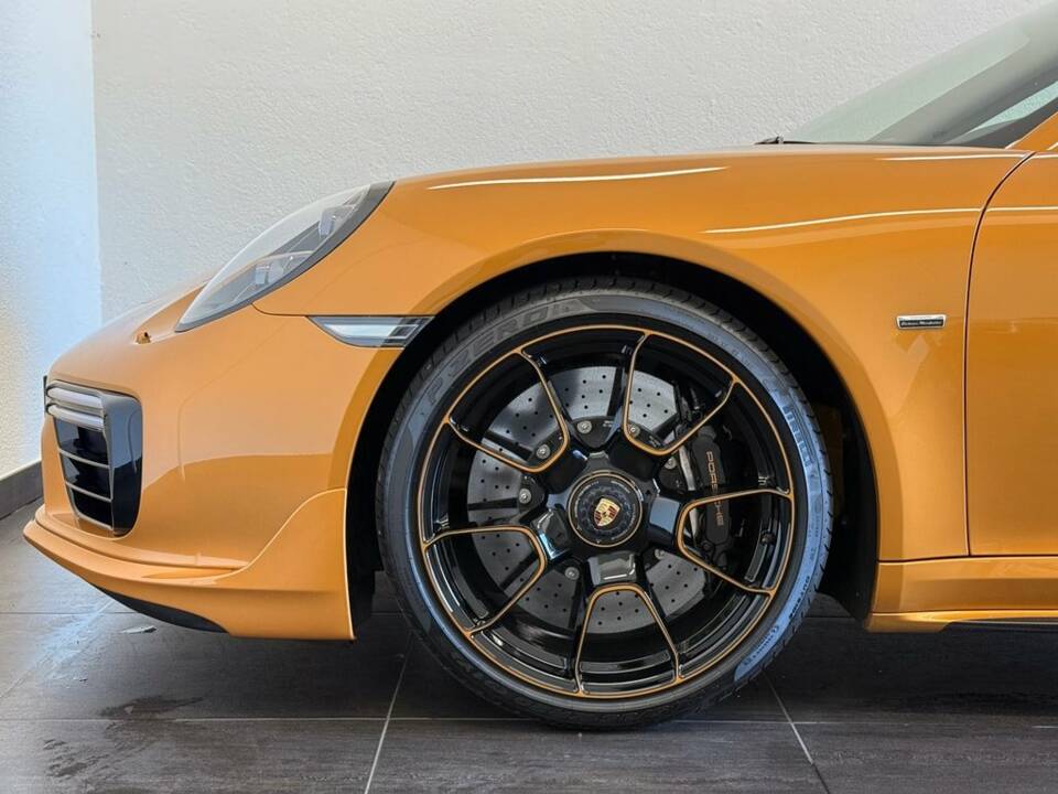 Afbeelding 12/28 van Porsche 911 Turbo S Exclusive (2018)