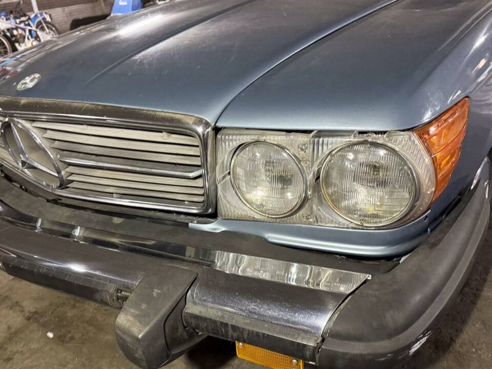 Immagine 5/19 di Mercedes-Benz 450 SL (1975)
