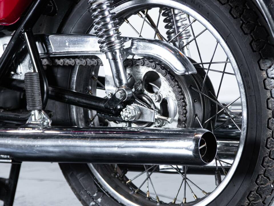 Immagine 25/50 di Kawasaki DUMMY (1970)