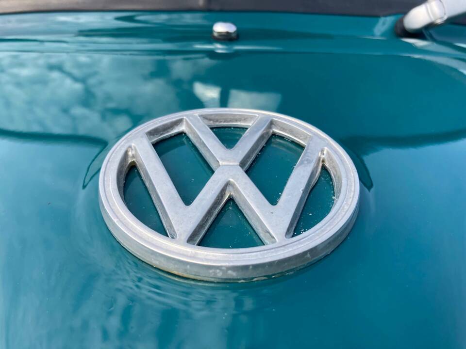 Bild 16/33 von Volkswagen Käfer 1300 (1966)