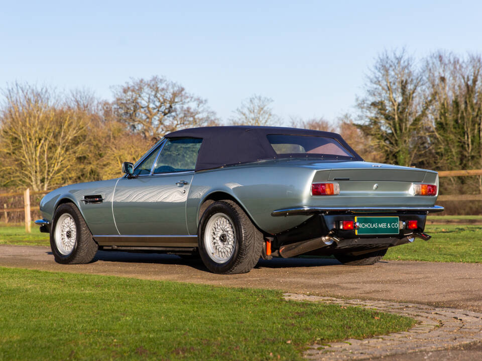 Image 49/91 of Aston Martin V8 EFi Volante (1987)