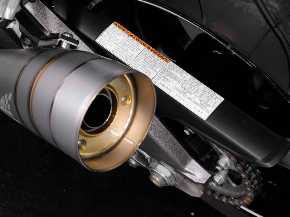 Bild 12/21 von Suzuki DUMMY (2010)