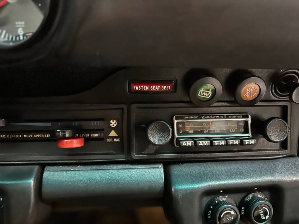 Image 40/75 of Porsche 911 Carrera 2.7 (1973)