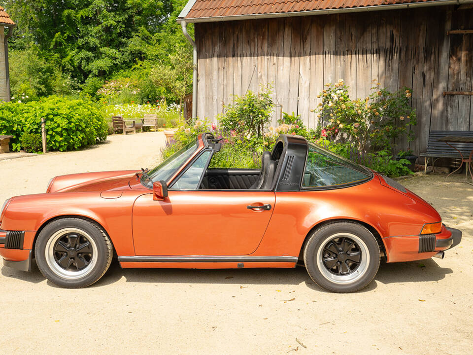 Bild 6/90 von Porsche 911 Carrera 3.0 (1977)