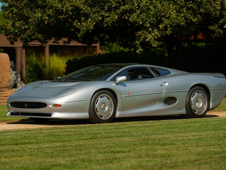 Imagen 1/50 de Jaguar XJ 220 (1993)