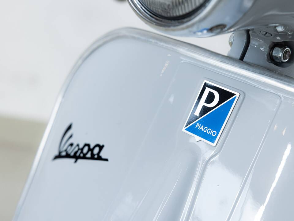 Image 8/21 of Piaggio Vespa 125 (1964)
