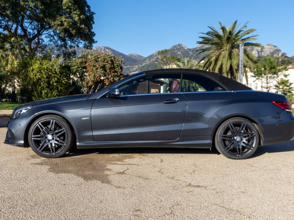 Bild 7/19 von Mercedes-Benz E 400 d 4MATIC (2014)