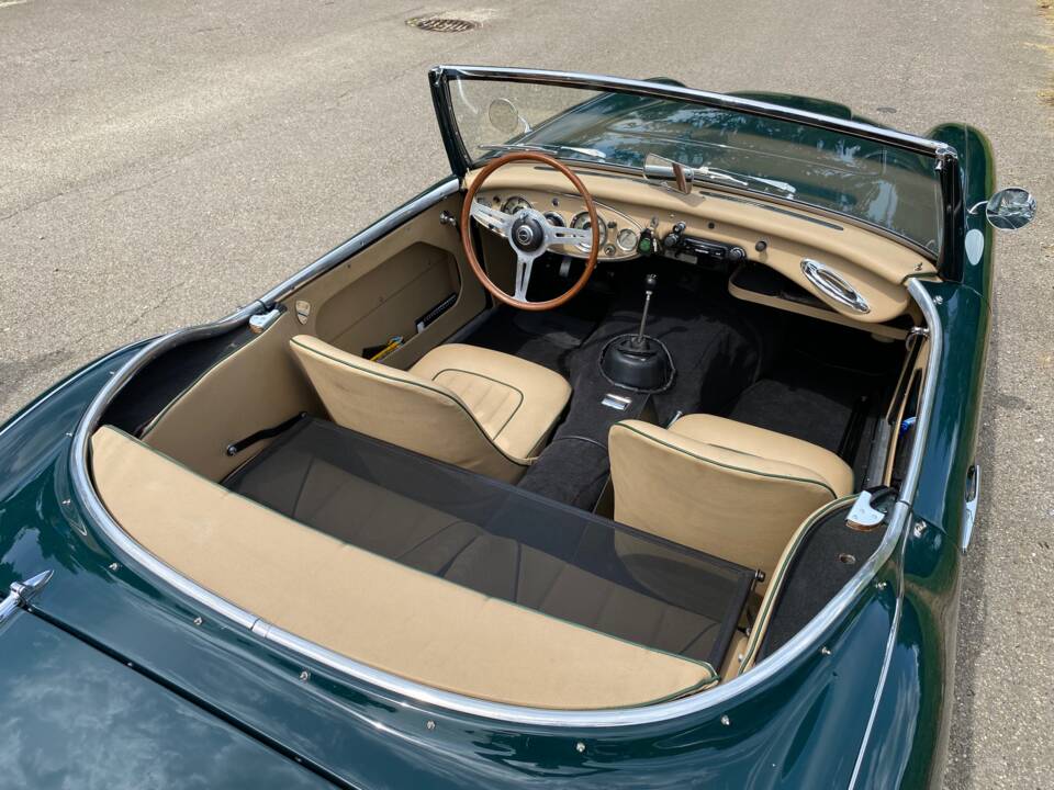 Bild 17/28 von Austin-Healey 3000 Mk II (BT7) (1962)
