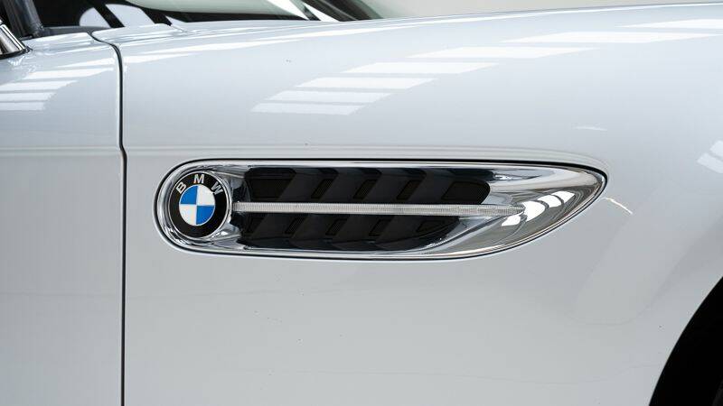 Image 13/15 de BMW Z8 (2000)