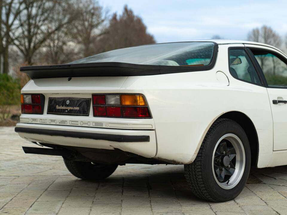 Bild 12/50 von Porsche 944 (1985)