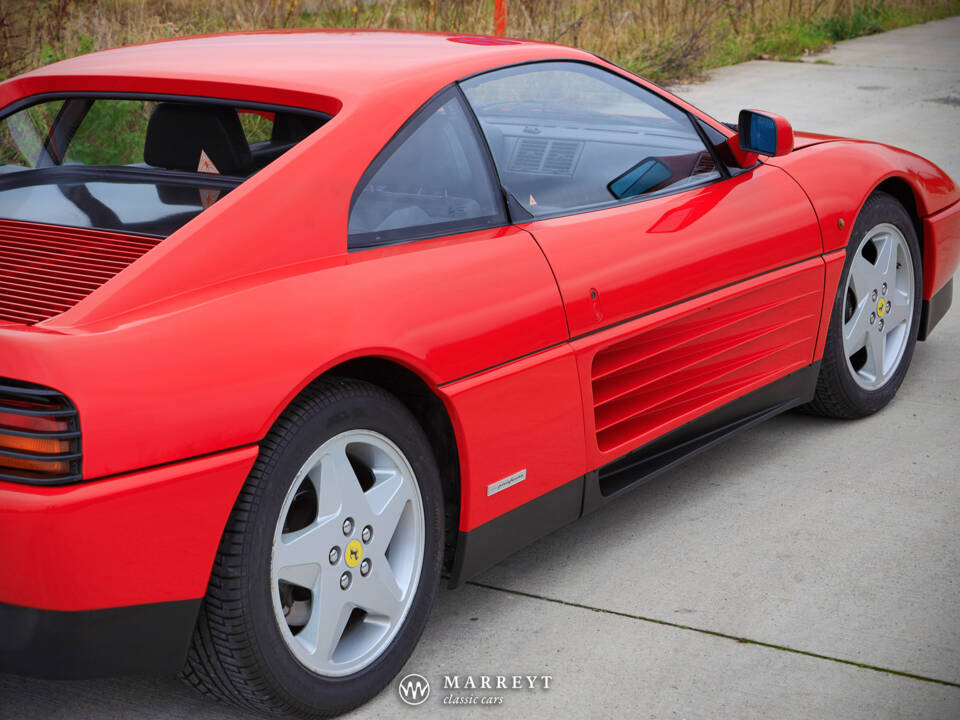 Image 55/64 de Ferrari 348 TB (1989)
