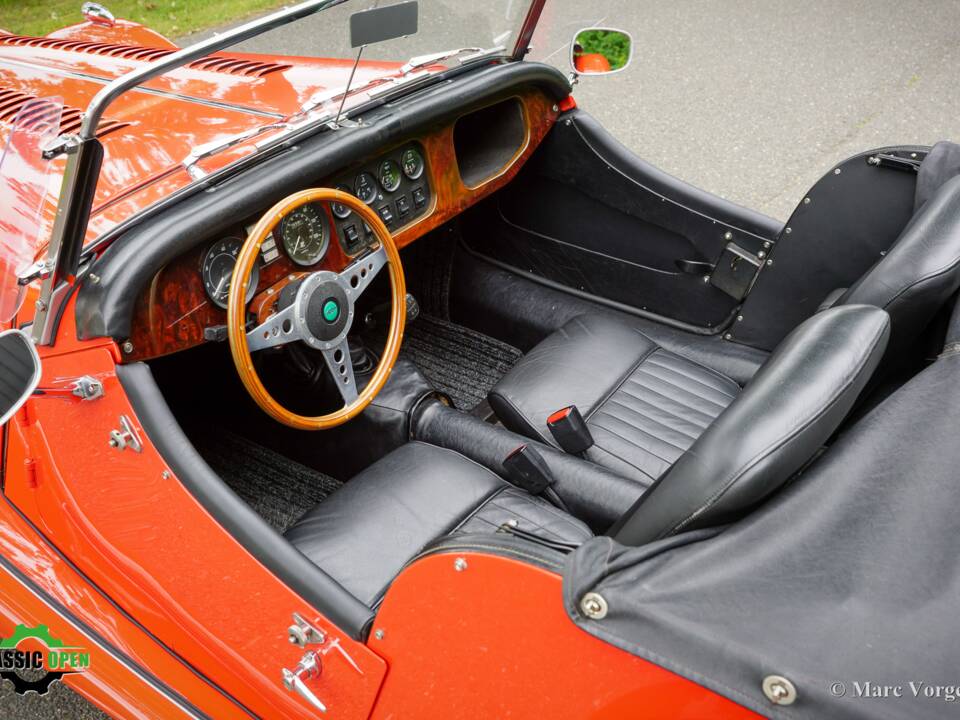 Image 4/49 of Morgan 4&#x2F;4 1600 (1986)