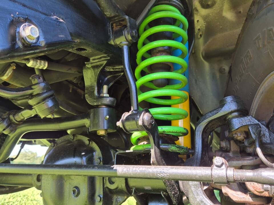 Bild 21/22 von Jeep Wrangler Sahara 4.0L (2004)