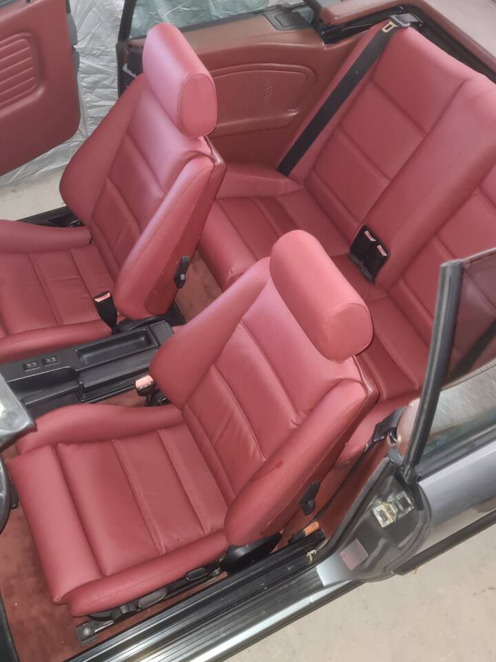 Image 10/18 of BMW 325i (1987)