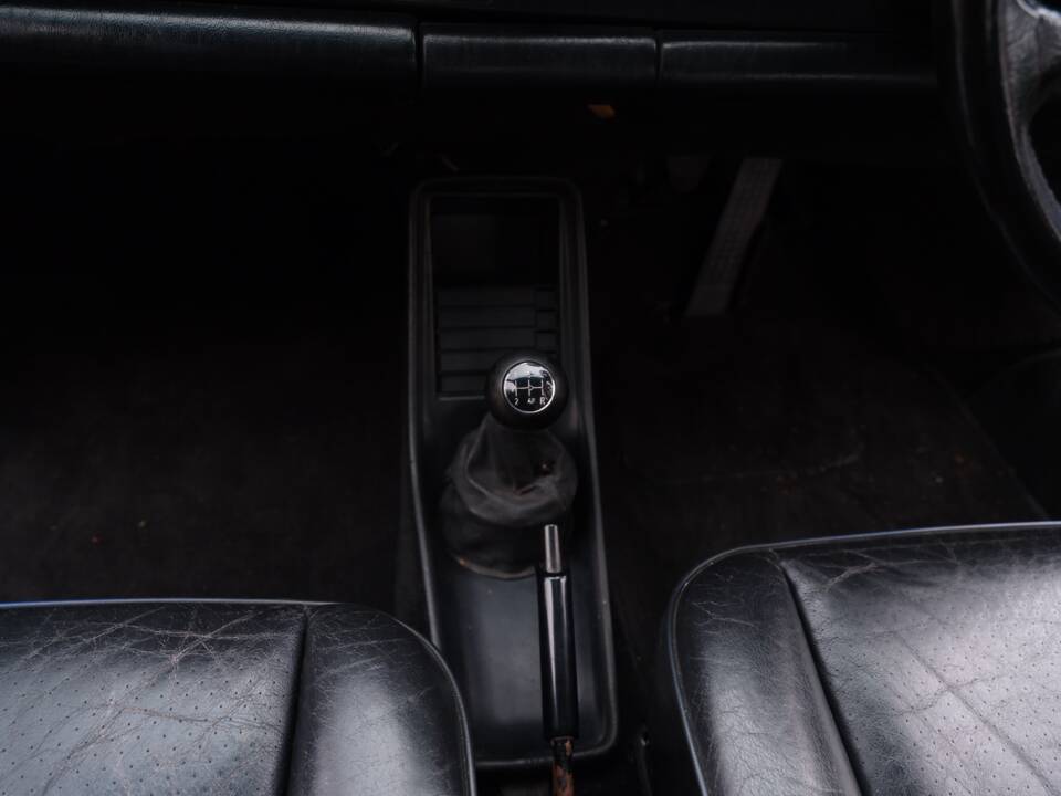 Bild 16/43 von Porsche 911 Carrera 3.2 (1989)