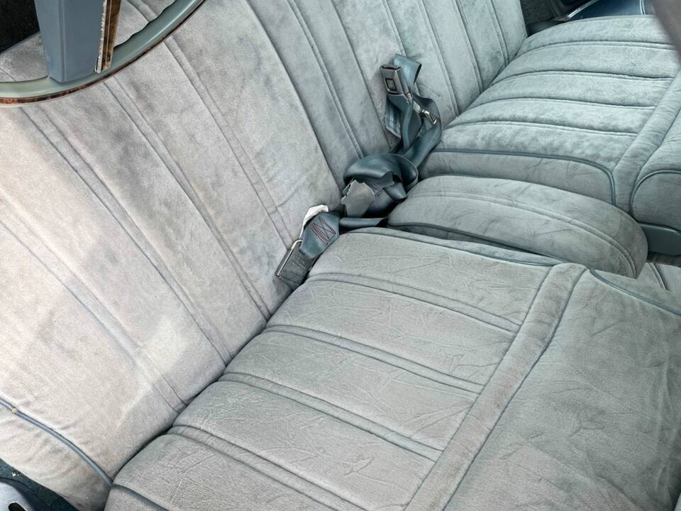 Bild 8/8 von Oldsmobile Delta 88 Royale (1979)
