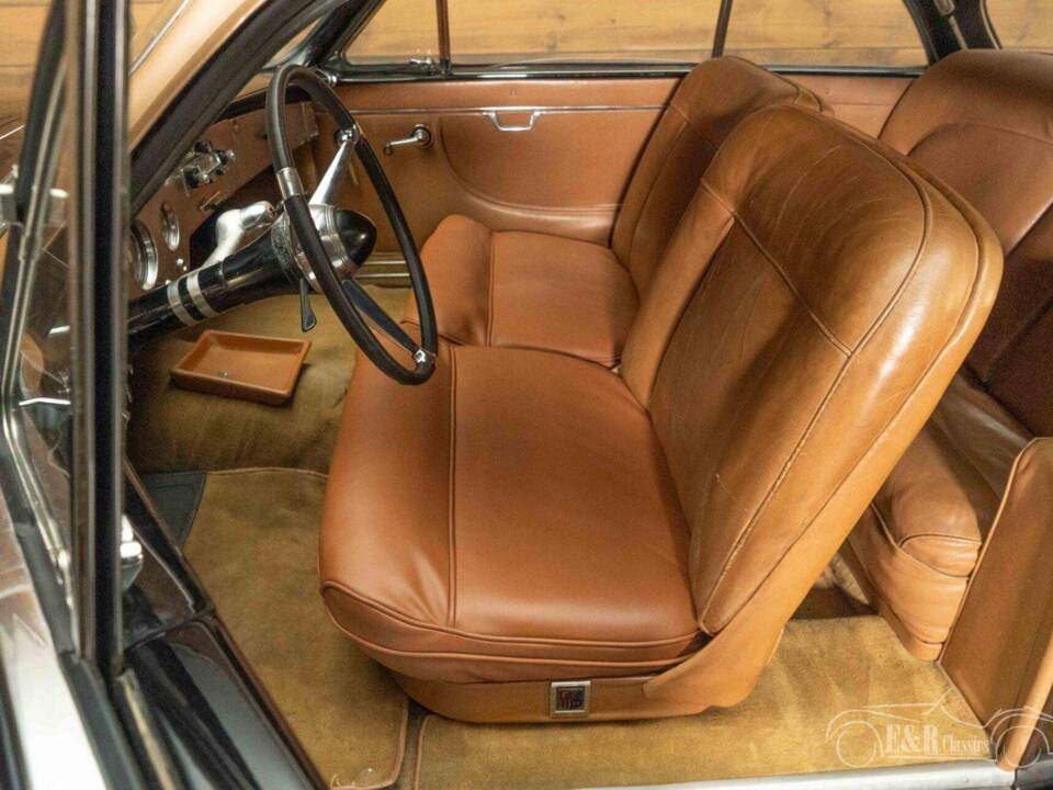 Afbeelding 10/19 van Ford Comete Monte Carlo (1954)