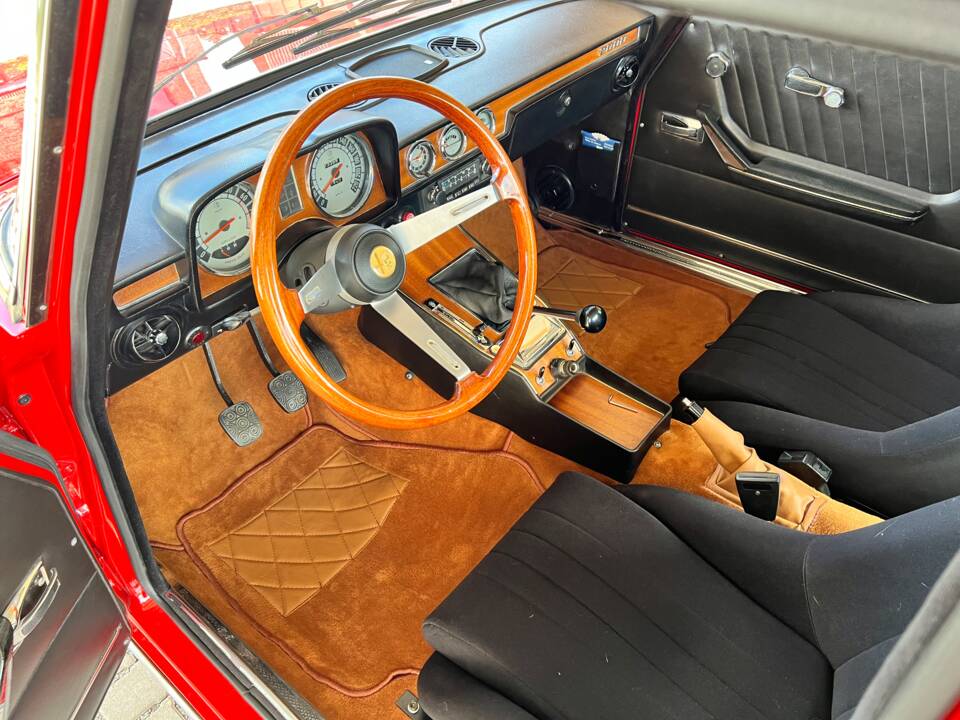 Bild 15/19 von Alfa Romeo 2000 Berlina (1973)