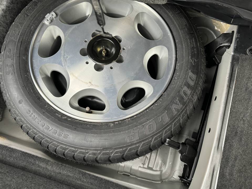 Bild 24/37 von Mercedes-Benz SL 500 (1996)