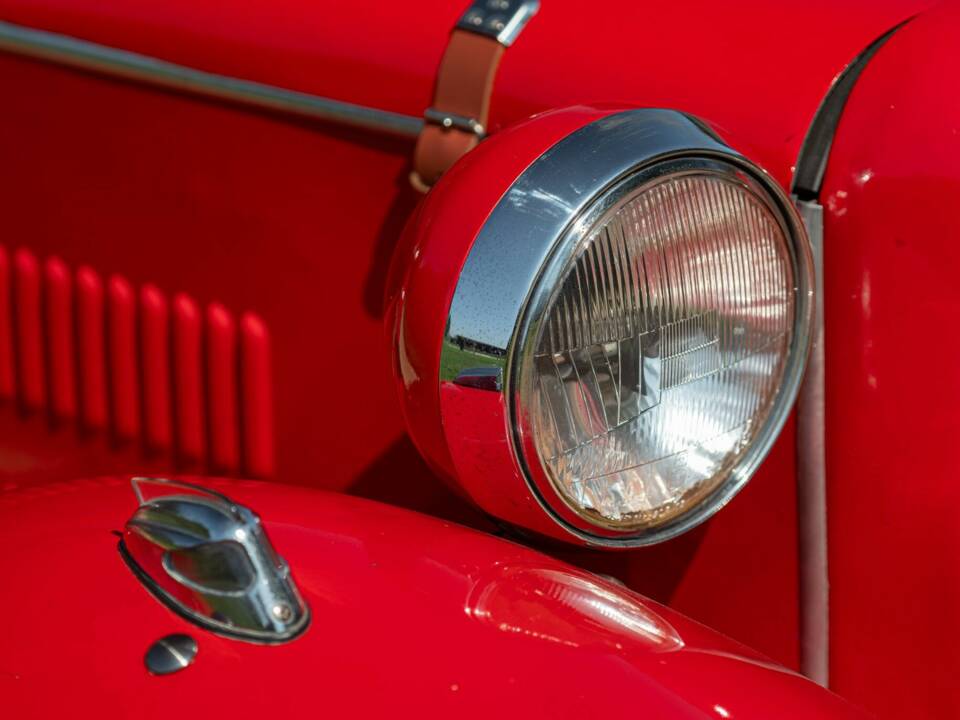 Immagine 38/50 di Burlington Arrow (1963)