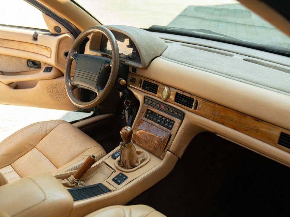 Bild 23/48 von Maserati Quattroporte 2.0 (1995)