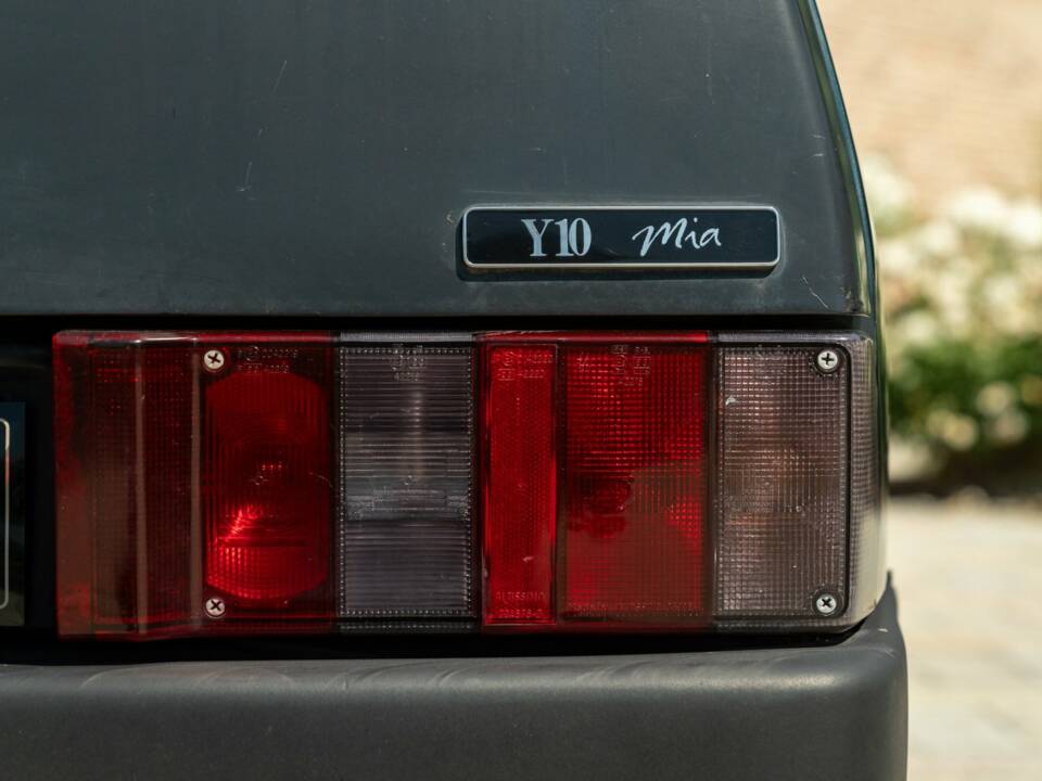 Image 17/50 of Autobianchi Y10 Fire (1990)