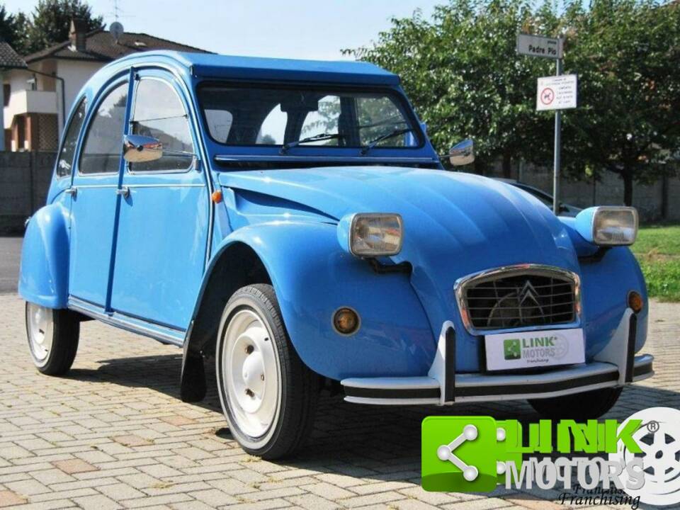 Image 1/10 de Citroën 2 CV 4 (1977)