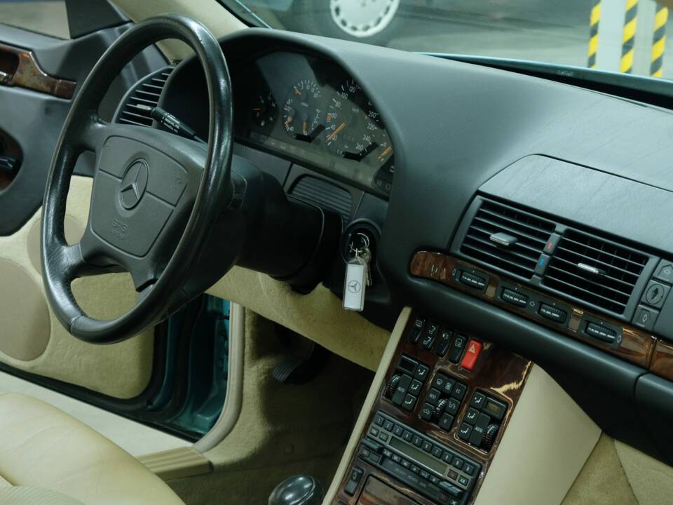 Bild 36/50 von Mercedes-Benz 600 SEC (1993)