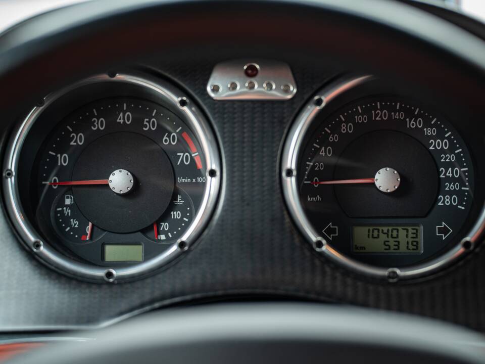 Image 31/48 of Volkswagen New Beetle RSI (2003)