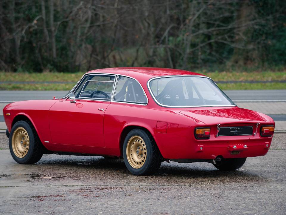 Bild 8/50 von Alfa Romeo Giulia 1600 Sprint GT (1966)