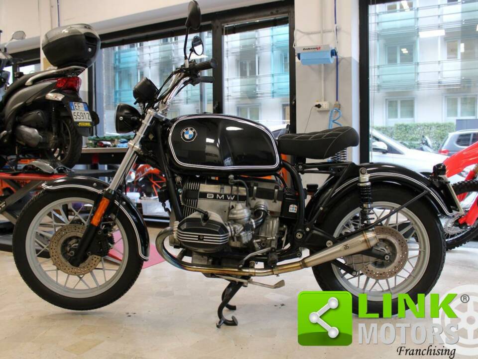 Bild 2/10 von BMW DUMMY (1983)