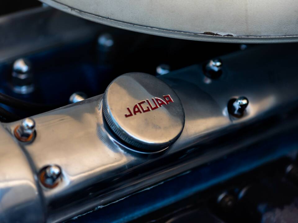 Image 24/50 de Jaguar Mk II 3.8 (1963)