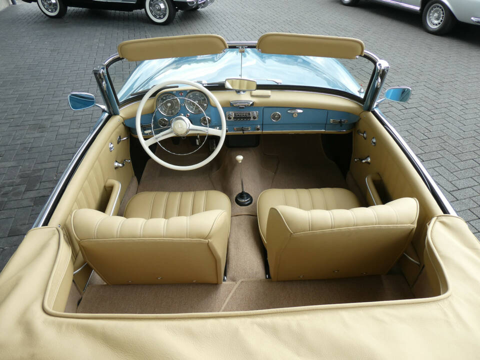 Bild 16/25 von Mercedes-Benz 190 SL (1963)