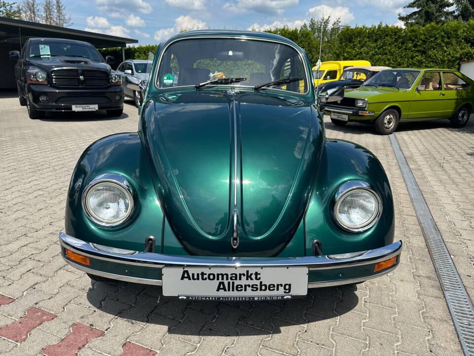 Image 14/92 of Volkswagen Beetle 1600 (1996)