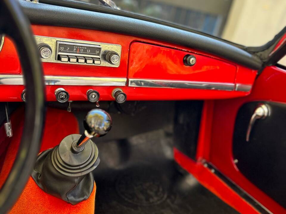 Afbeelding 12/18 van Alfa Romeo Giulietta Spider (1961)