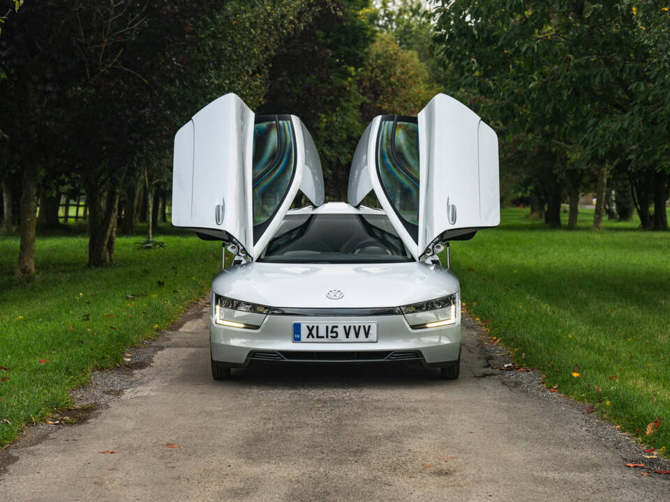 Bild 3/99 von Volkswagen XL1 (2015)