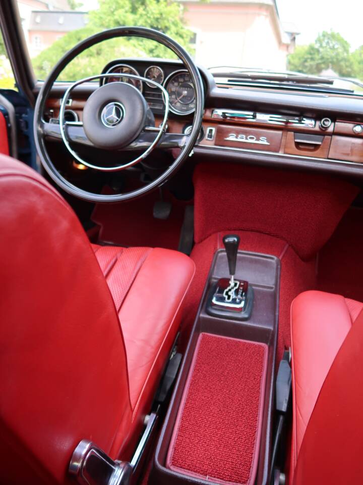 Bild 9/26 von Mercedes-Benz 280 SE 3,5 (1971)