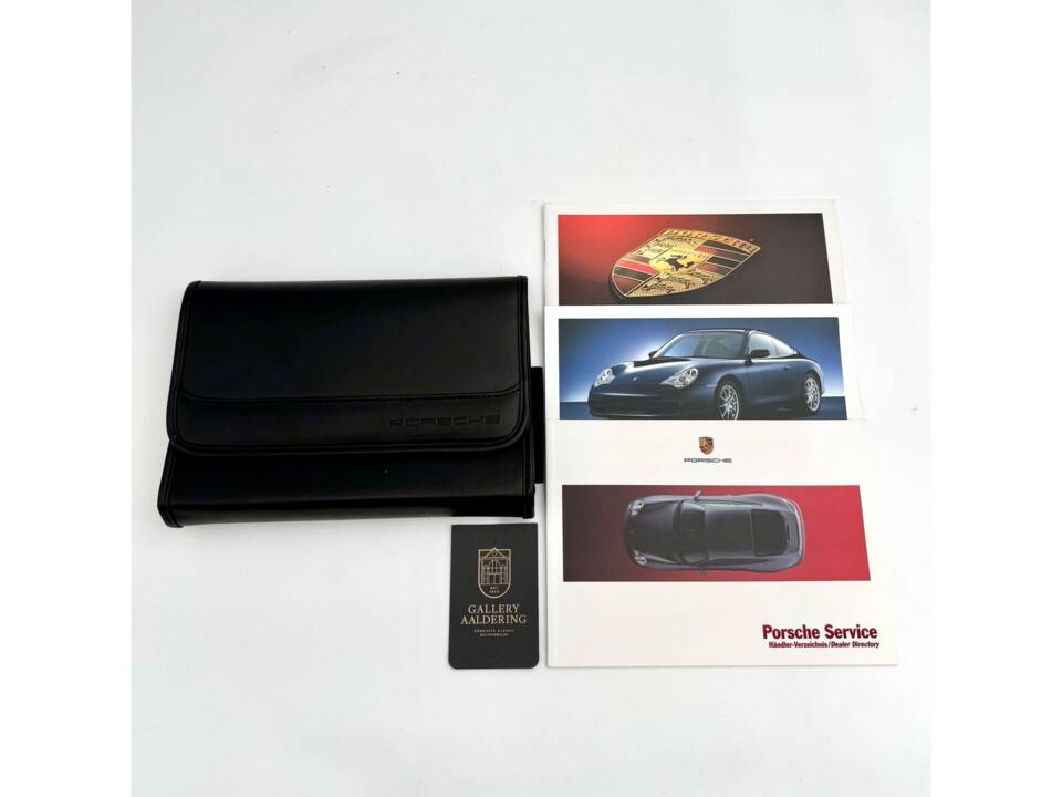 Bild 8/50 von Porsche 911 Carrera 4S (2003)