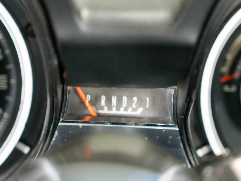 Image 36/44 of Dodge Polara (1965)