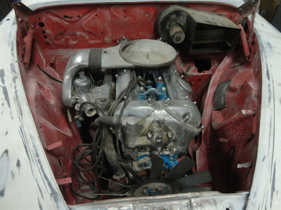Bild 22/32 von Jaguar 240 (1968)